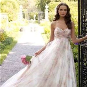 David’s Bridal T3267